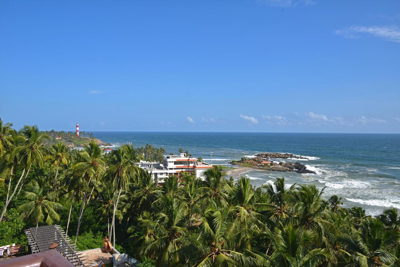 Gokulam Grand Turtle On The Beach Kovalam Bagian luar foto